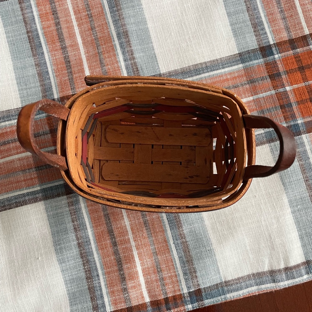 Longaberger Basket - Picture 3 of 3